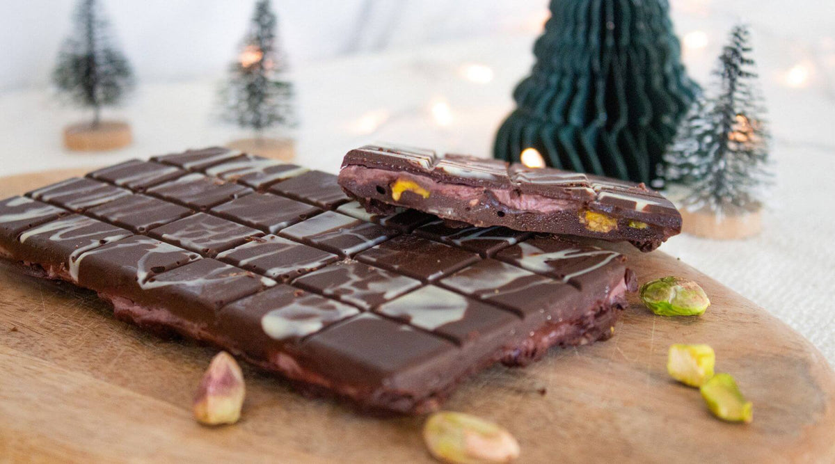 Acai-filled chocolate bar – Nossa Fruits