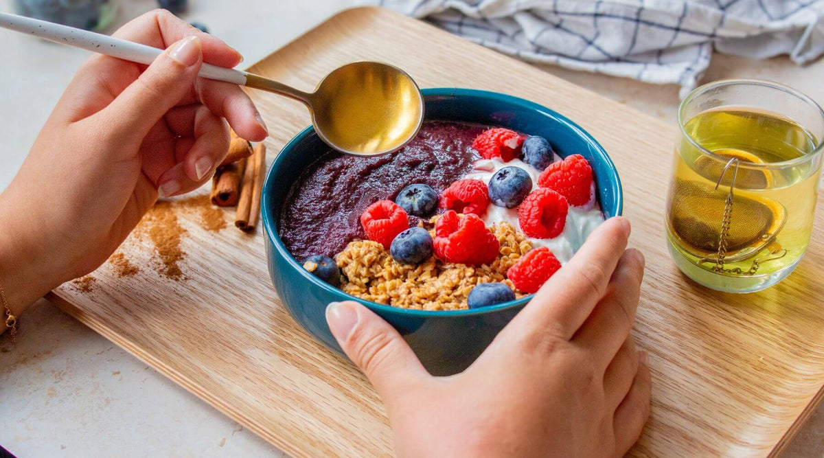 porridge canelle et compote de pomme à l'acai Nossa