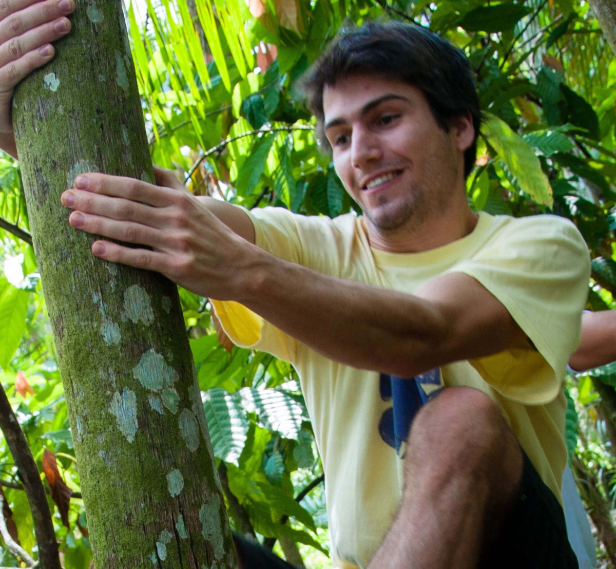 <p><strong>Discovery and Beginnings</strong></p><p>Damien discovers acai in Brazil and writes his thesis on the supply chain of this superb berry. Armed with his discoveries and passion, he founded Nossa! to share this Brazilian treasure with the world.</p>